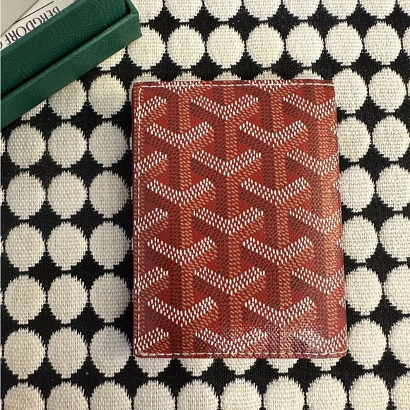 Goyard Red Card Holder Luxury Accessory - Picture 3 of 10